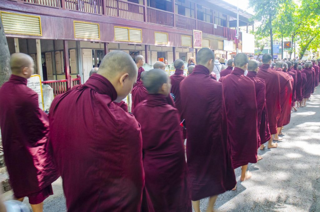 Maha Ganayon Kyaung - Mjanma (Birma). Klasztor buddyjski.