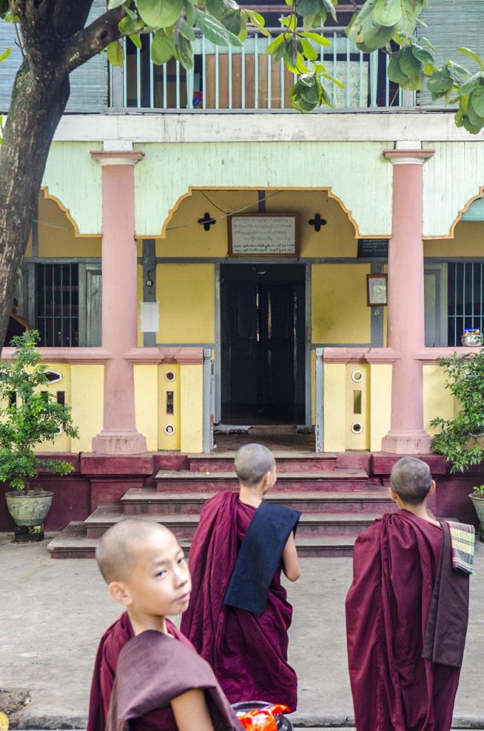 Maha Ganayon Kyaung Birma Buddyzm