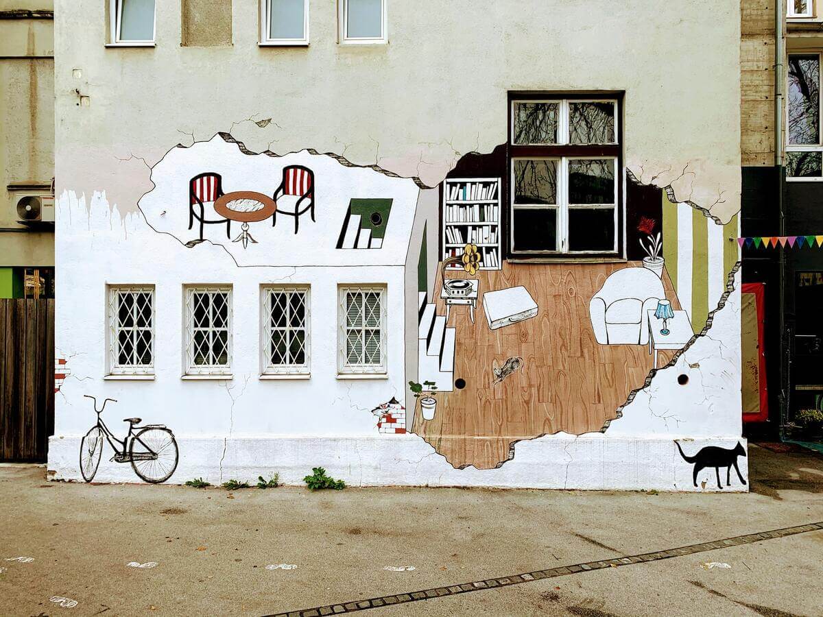 mural w słowenii, kultura
