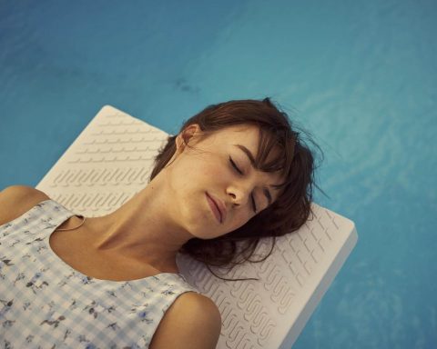 Normalni Ludzie 480x384