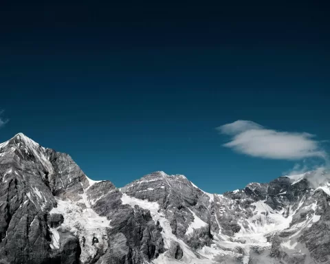 Julian Zett Y8iR4t4MTF8 Unsplash 1 1