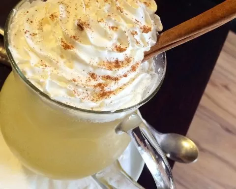 aqua de sevilla najpopularniejszy drink w Sewilli