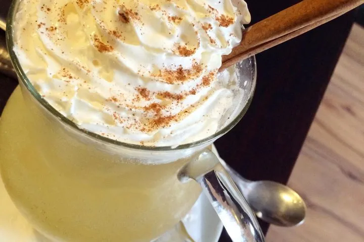 aqua de sevilla najpopularniejszy drink w Sewilli