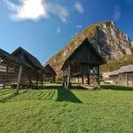 120343888 674697889829561 7570427111077876485 N