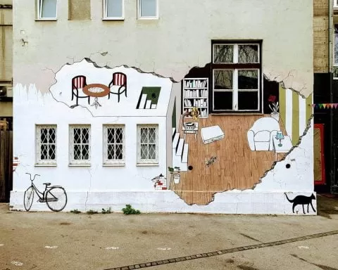 mural w słowenii, kultura