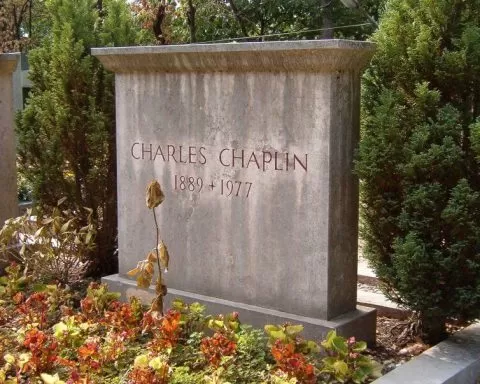 grób Charlie Chaplina, Szwajcaria