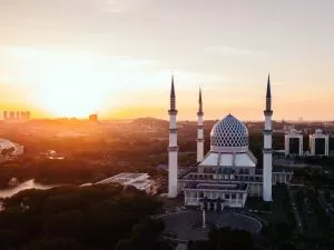 Fahrul Azmi VR Nb0bncOY Unsplash 1 1