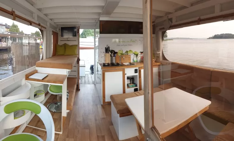 226622935 262387432358654 2217744214914191422 N