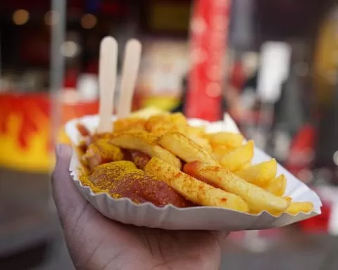 Liv Hema ZTqrqCbiPPM Unsplash