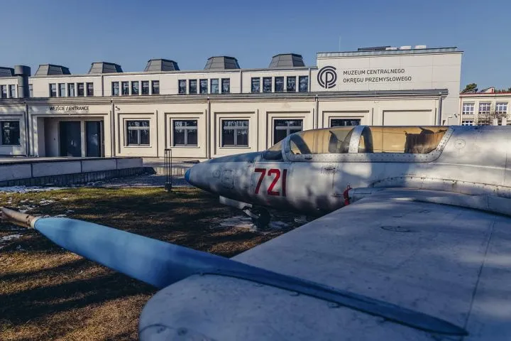 budynek muzeum centralnego okręgu przemysłowego w stalowej woli