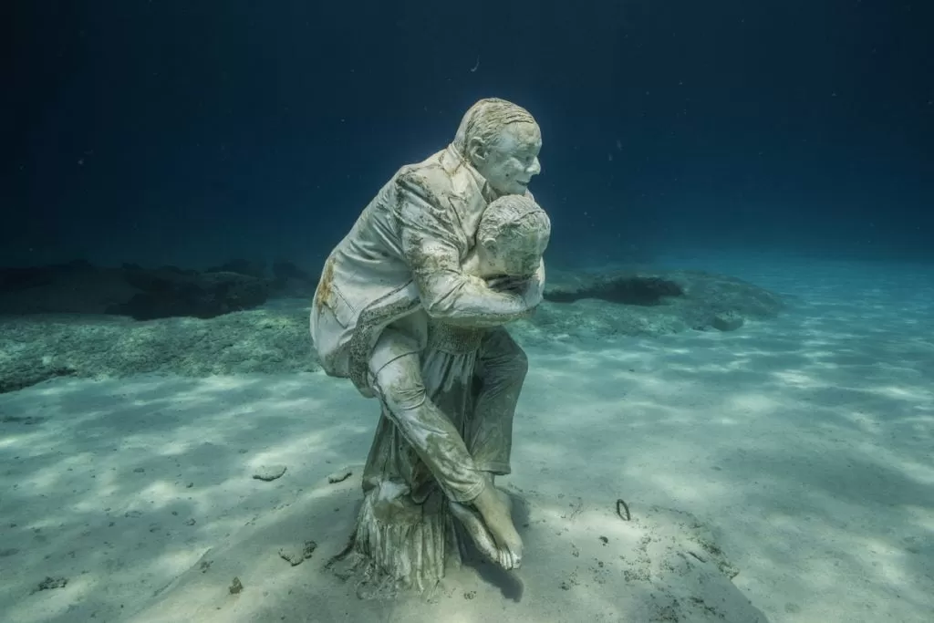 Jason DeCaires Taylor Sculptures 02942