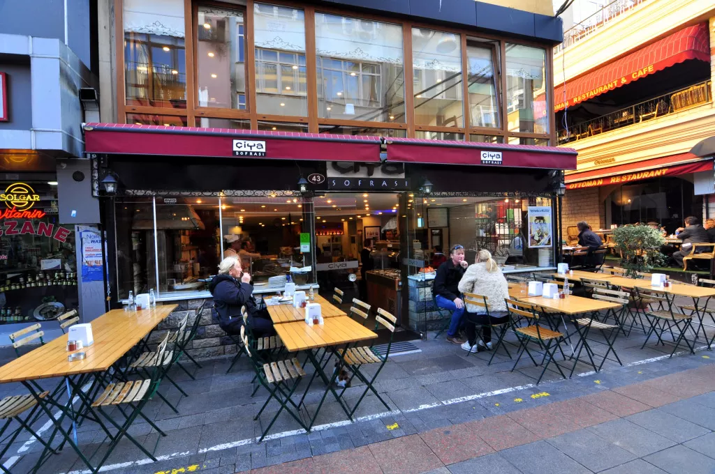 stambuł co zjeść - ciya