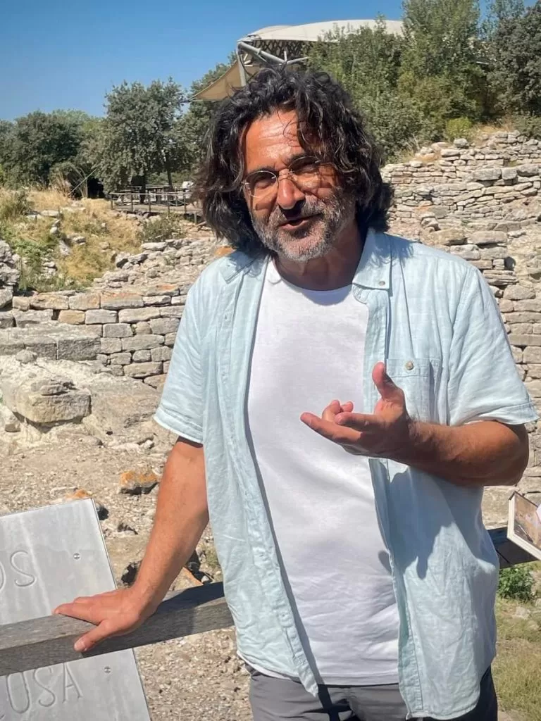 Rüstem Aslan, kierownik wykopalisk, Troja, Turcja