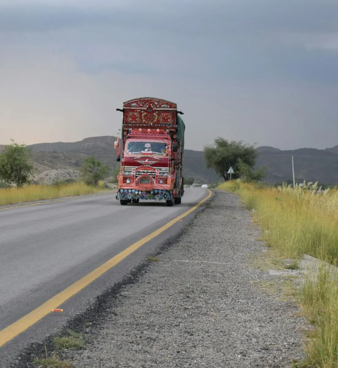 pakistan ciężarówki