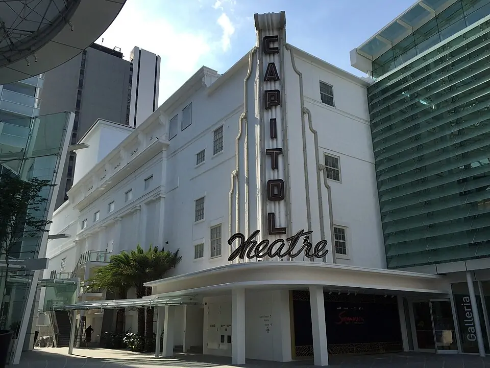 960px Capitol Theatre Capitol Piazza Singapore 20150610 01