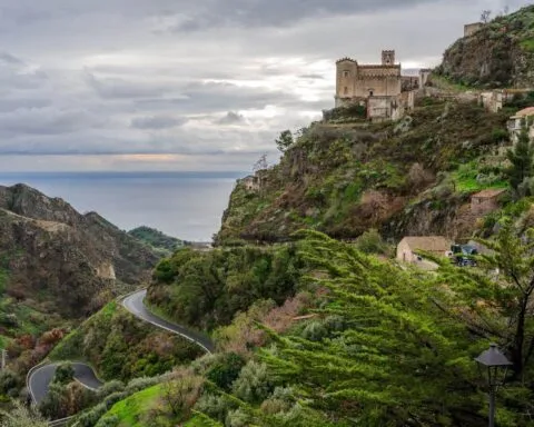 Andy Fluet 0vlgogmLYt8 Unsplash 1 1