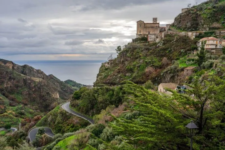 Andy Fluet 0vlgogmLYt8 Unsplash 1 1