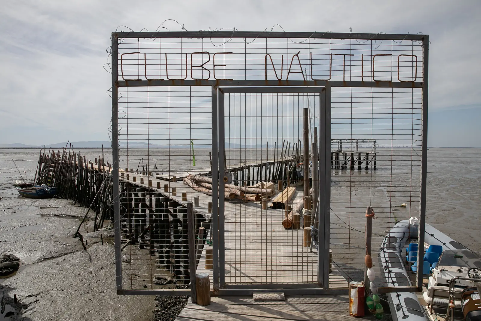 Cais Palafitíco da Carrasqueira